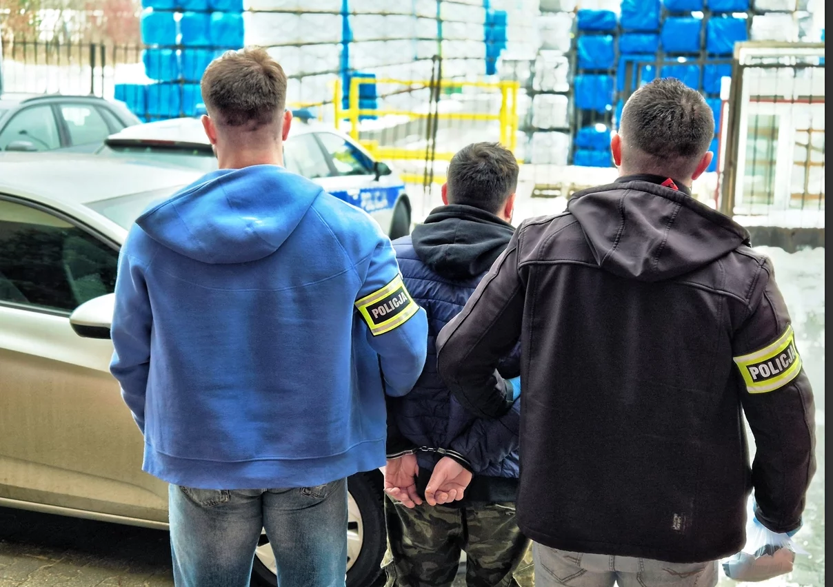 Ucieczka do lasu nie pomogła. Kierowca z regionu może stracić samochód