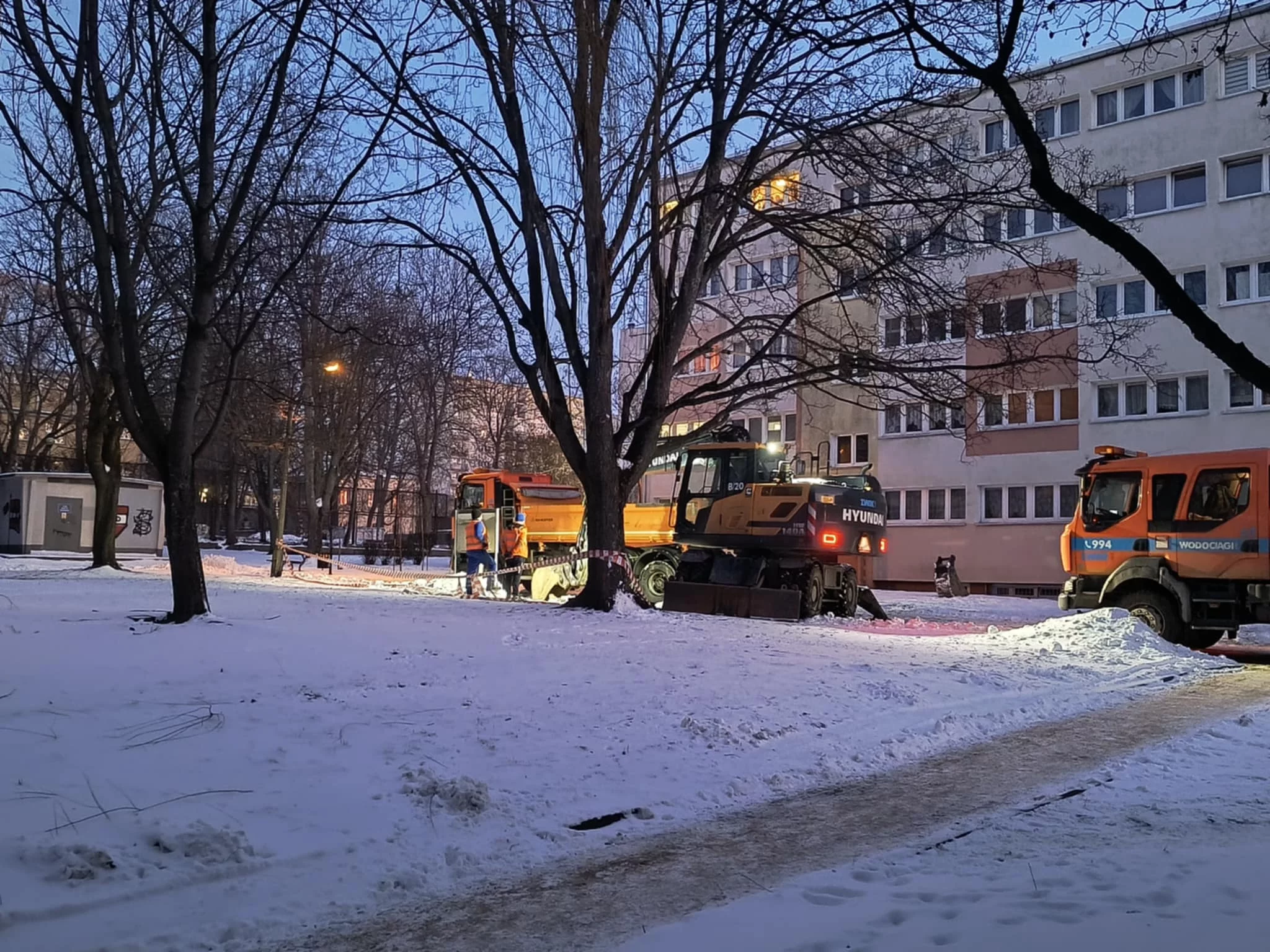 Awarie wodociągowe w kilku miejscach w Łodzi. Mieszkańcy bez wody