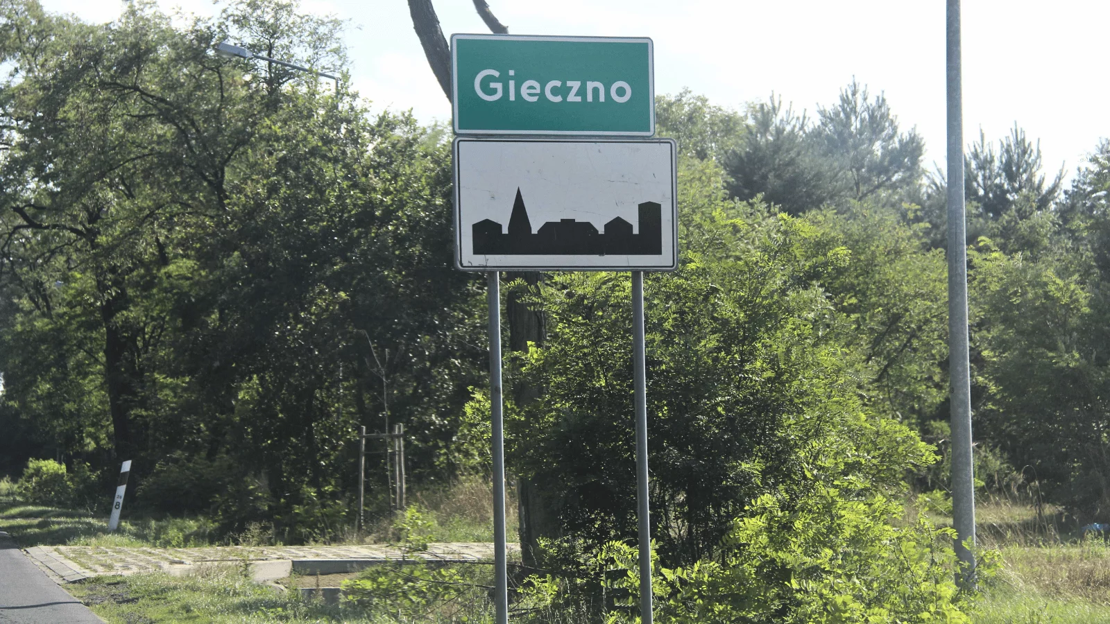 Będą utrudnienia dla kierowców z Piątku. Gdzie spotkamy drogowców?