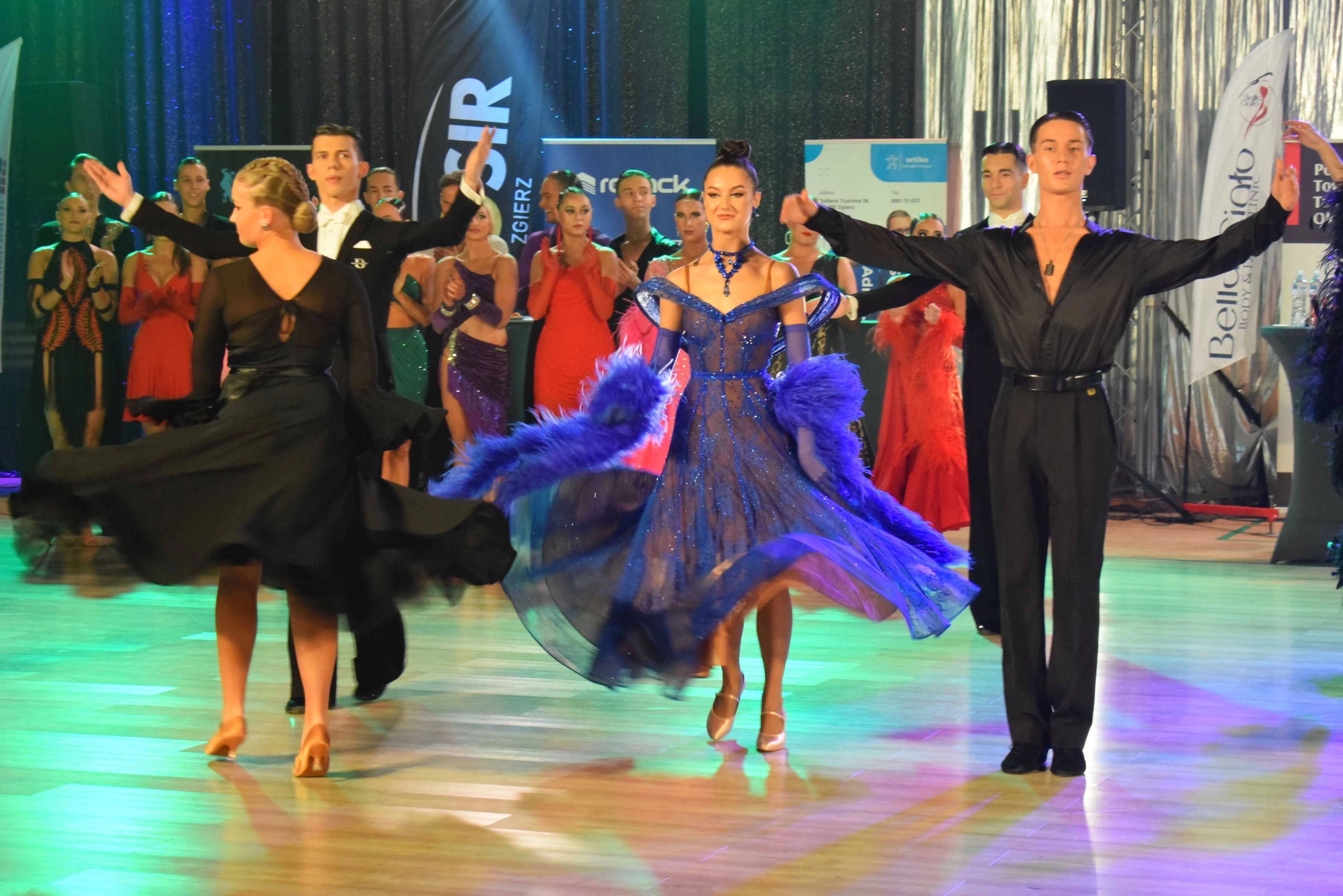 Emocje na Viva Dance Cup. Na parkiecie nie zabrakło łodzian [ZDJĘCIA]