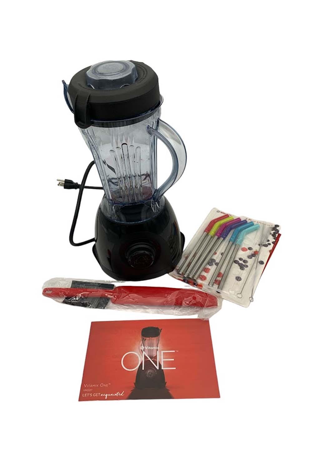 Vitamix One 32-oz Blender with Accessories Black -B