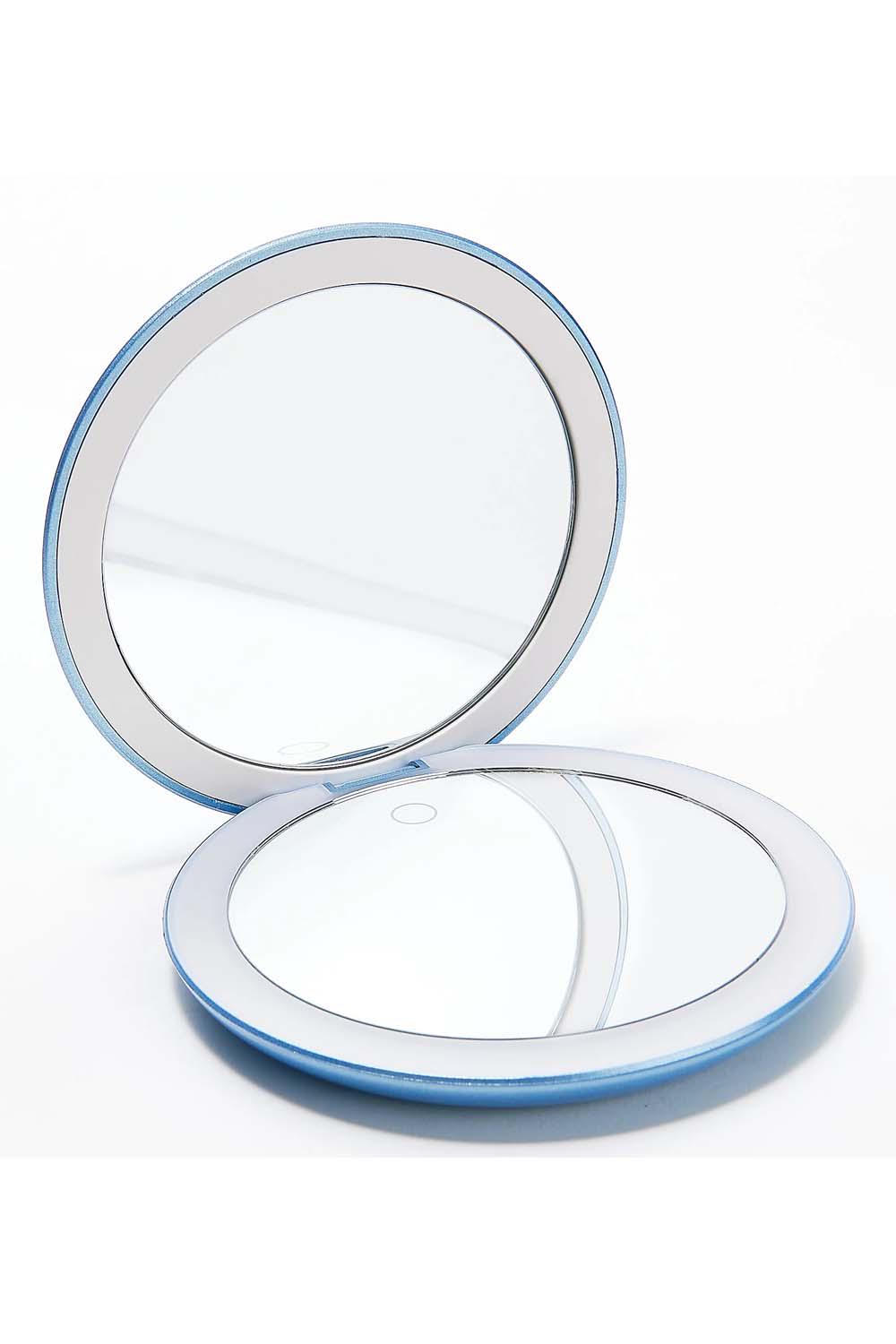 Fancii Mini Lumi 4 LED Lighted Compact Mirror