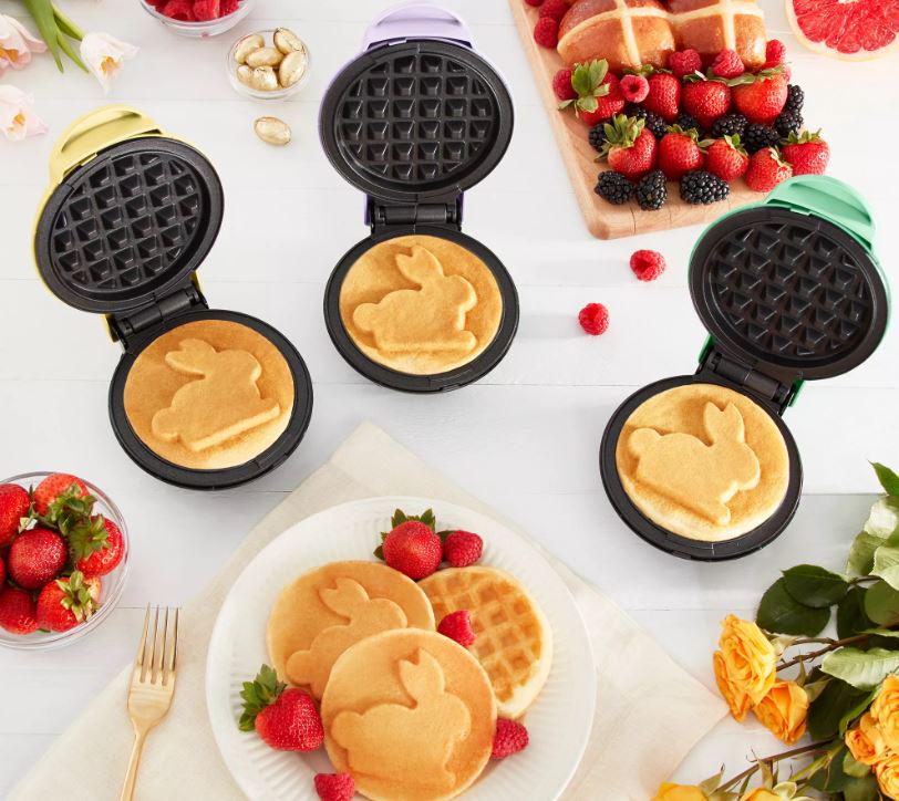 As Is Dash Set of 3 Mini Spring Shaped Waffle Maker 