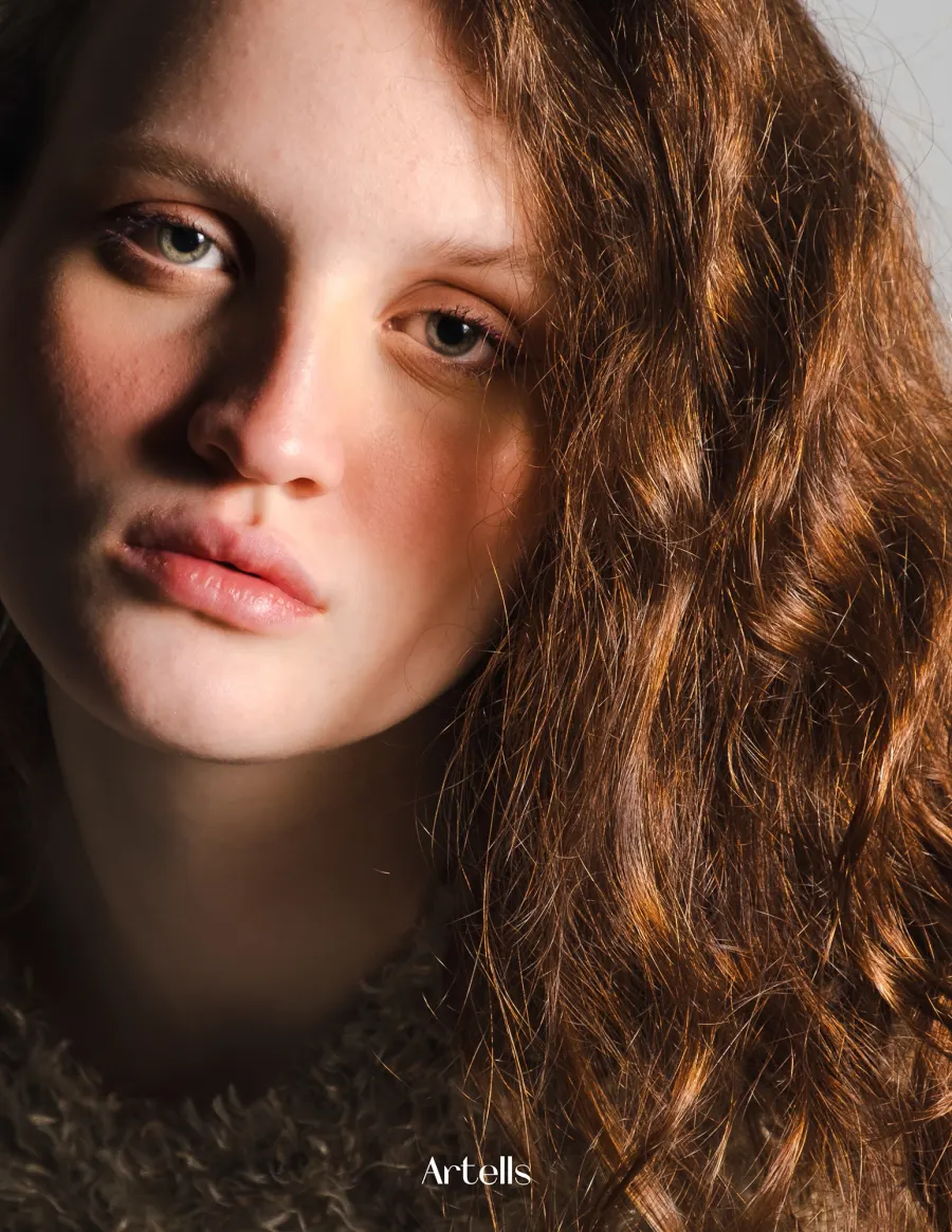 Editorial — Paula Reichert