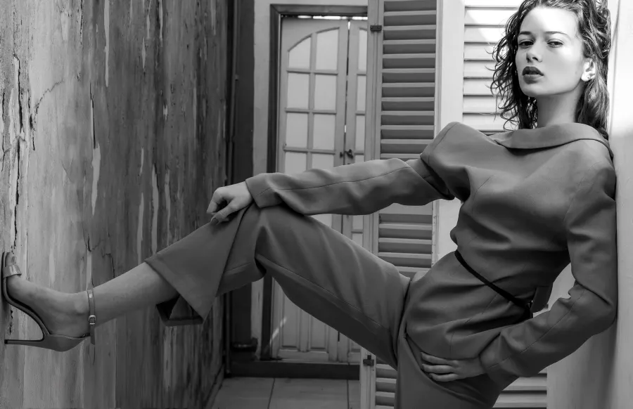Editorial — Paula Reichert