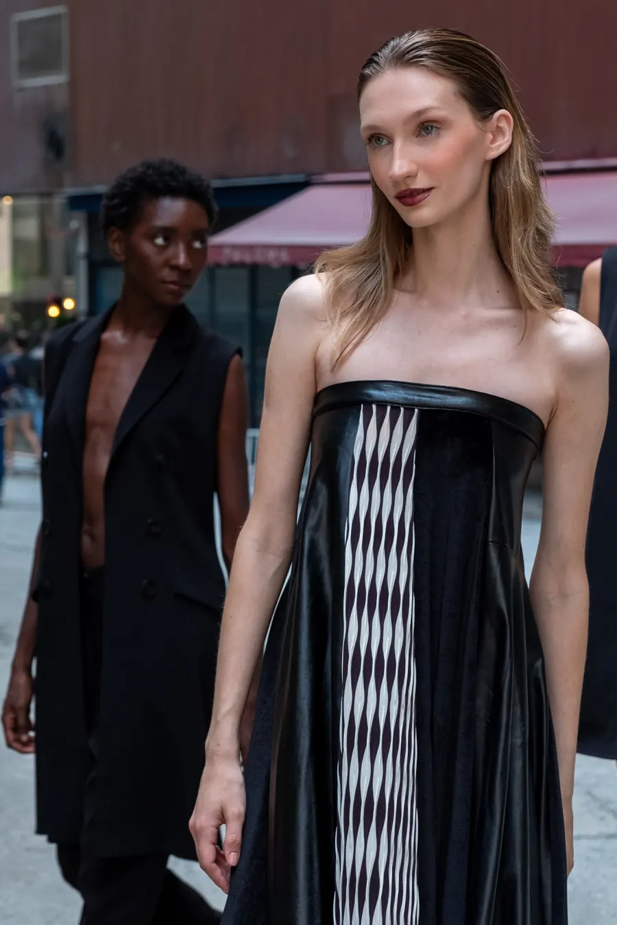 Editorial — Paula Reichert