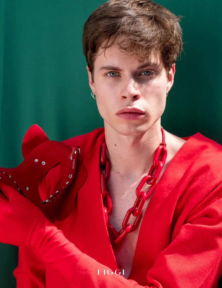 Editorial — Paula Reichert