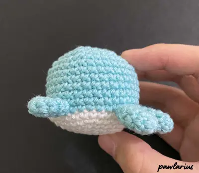 Whale Orca Amigurumi Image - Finished whale from back