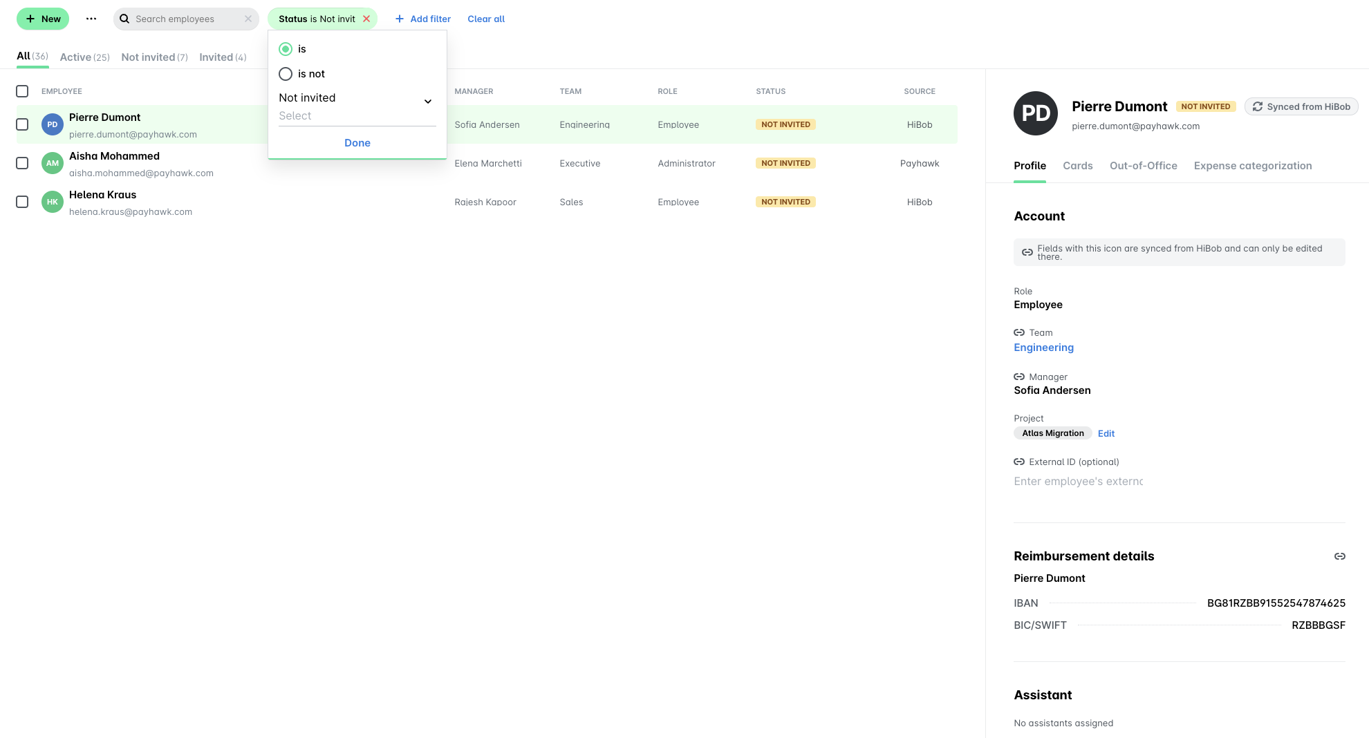 Employee list showing statuses, including Pierre Dumont marked as not invited.
