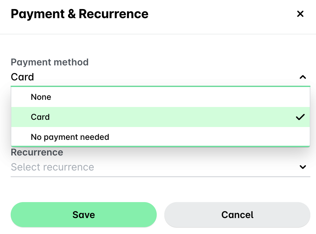 Le menu déroulant Mode de paiement dans le panneau de paiement et de récurrence, avec les options Aucun, Carte et Aucun paiement nécessaire.