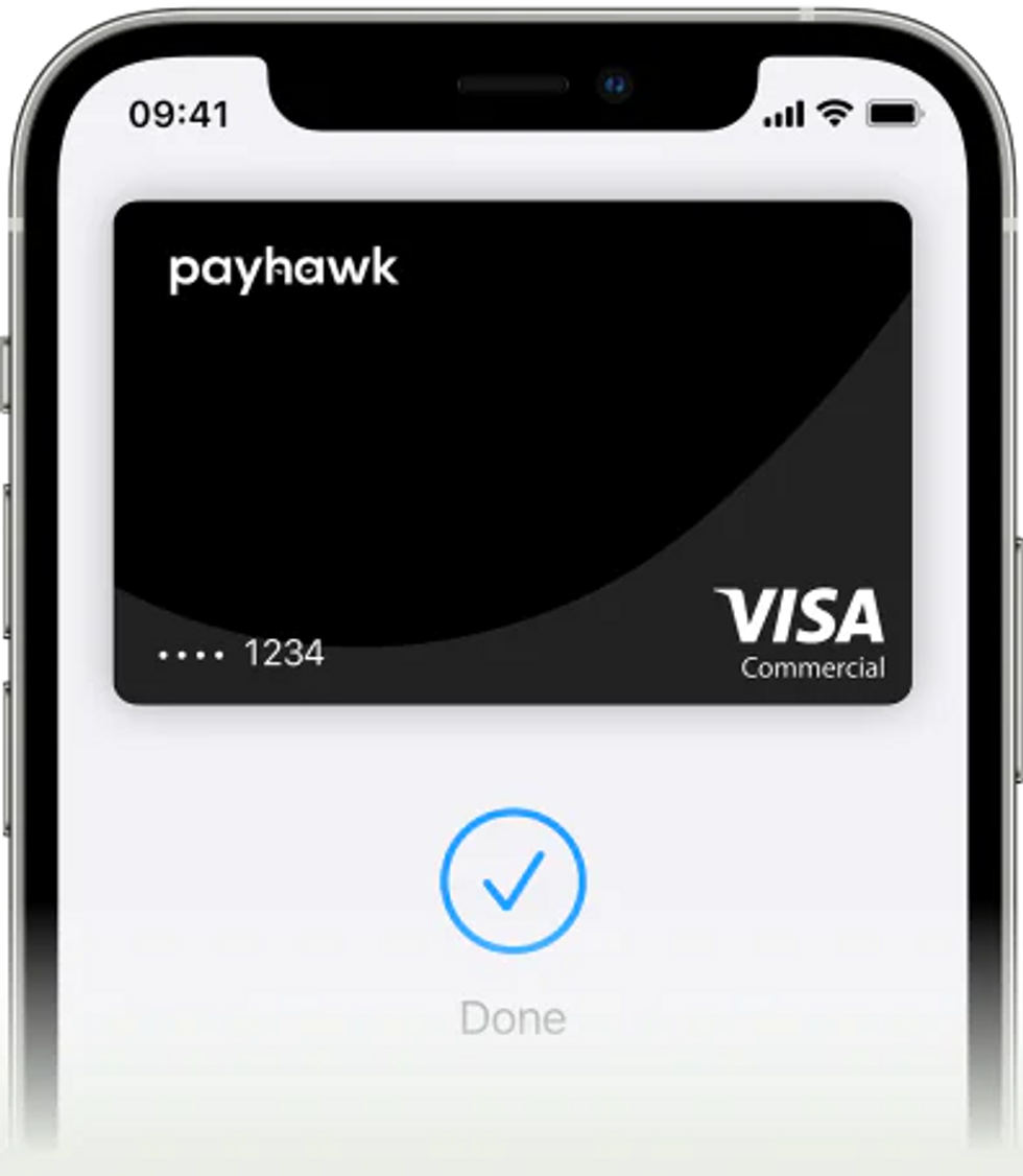 Captura de pantalla que muestra la integración de Payhawk con Apple Pay que se usa para transacciones rápidas, seguras y fáciles utilizando NFC.