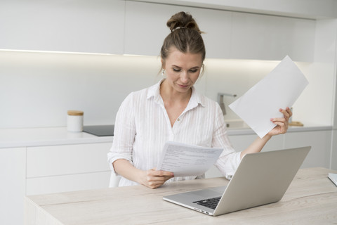 Employee viewing an automated expense report approval through the Payhawk expense management application, using the latest expense approval filters. 