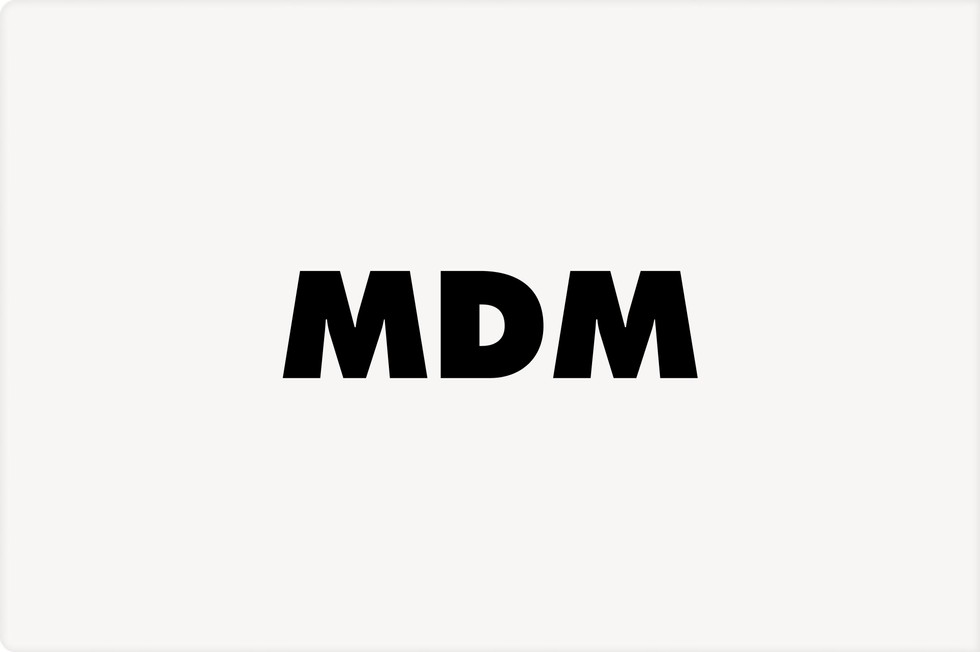 logo MDM Props