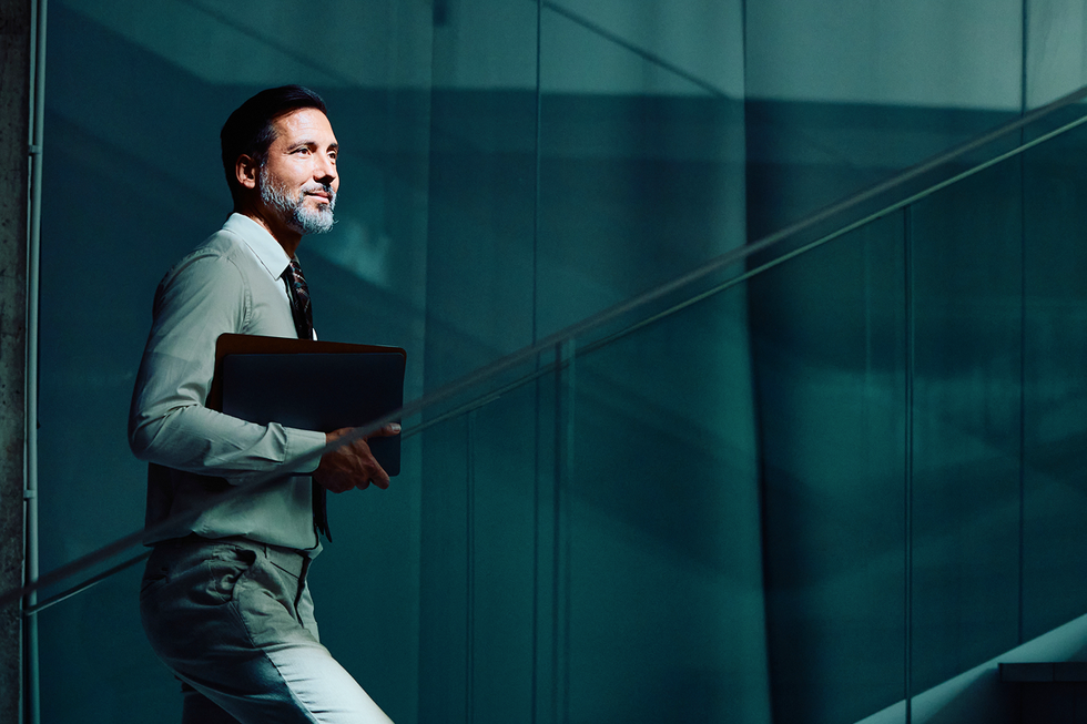 Portrait von Eric Olombel, CFO von Flowdesk