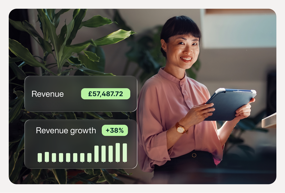 Photo of a finance professional managing their company's accounts payable with Payhawk