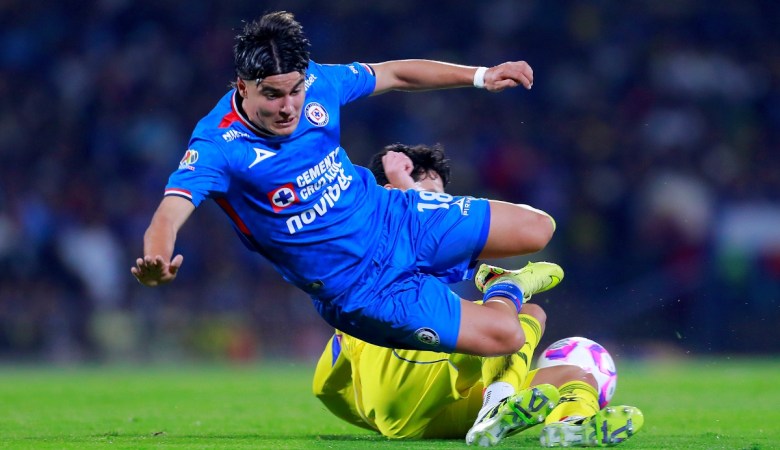 Reconoce la superioridad del azul