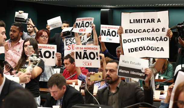 Meu partido é a escola