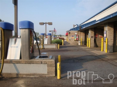 Retail Space in Dayton, O