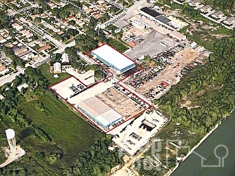 FOR SALE: 62,200sf Calume