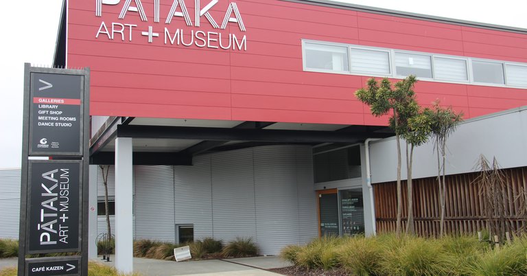 Pātaka