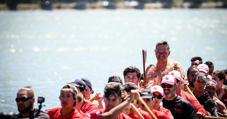 Waka ama Waitangi Day