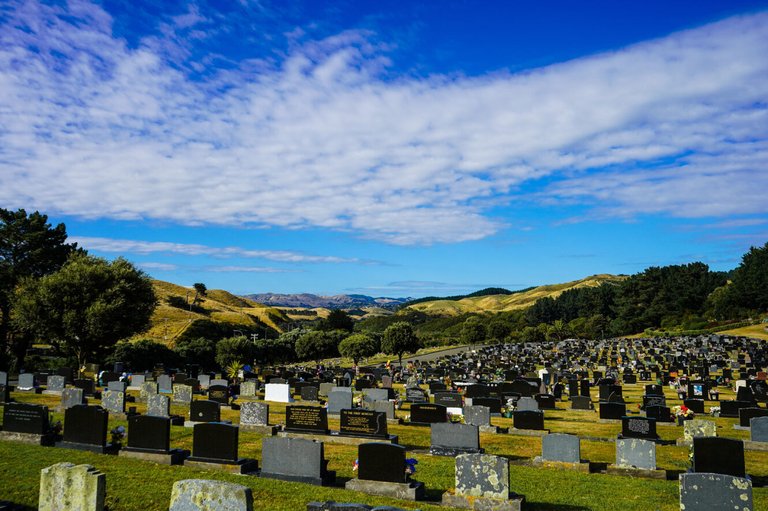 whenua tapu, headstones