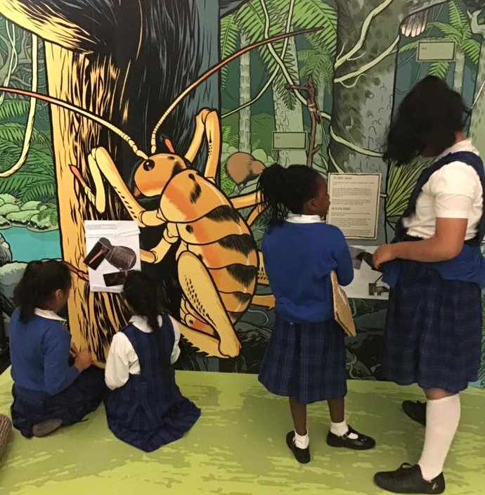 School visit to the children's gallery