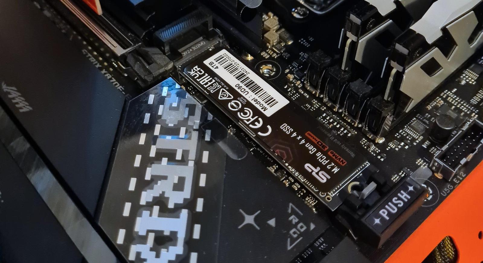 Silicon Power UD90 4 TB: Nejlevnější NVMe disk s kapacitou 4 TB