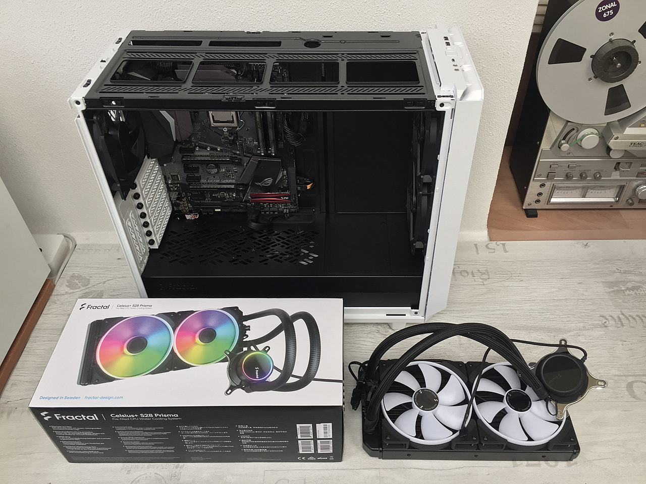 Test skříní Fractal Design Meshify 2 a Meshify 2 XL