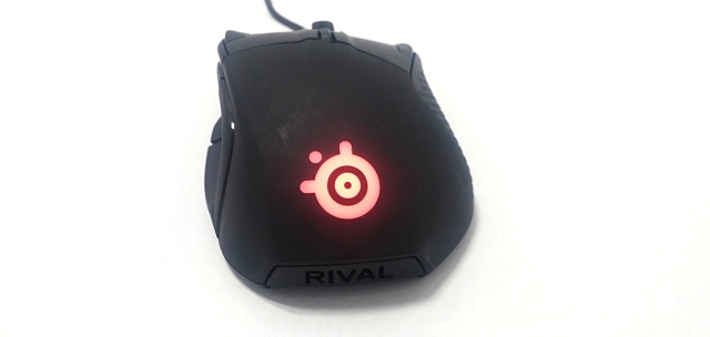 SteelSeries Rival 500: skvělá nejen pro MMO a MOBA. A vibruje!