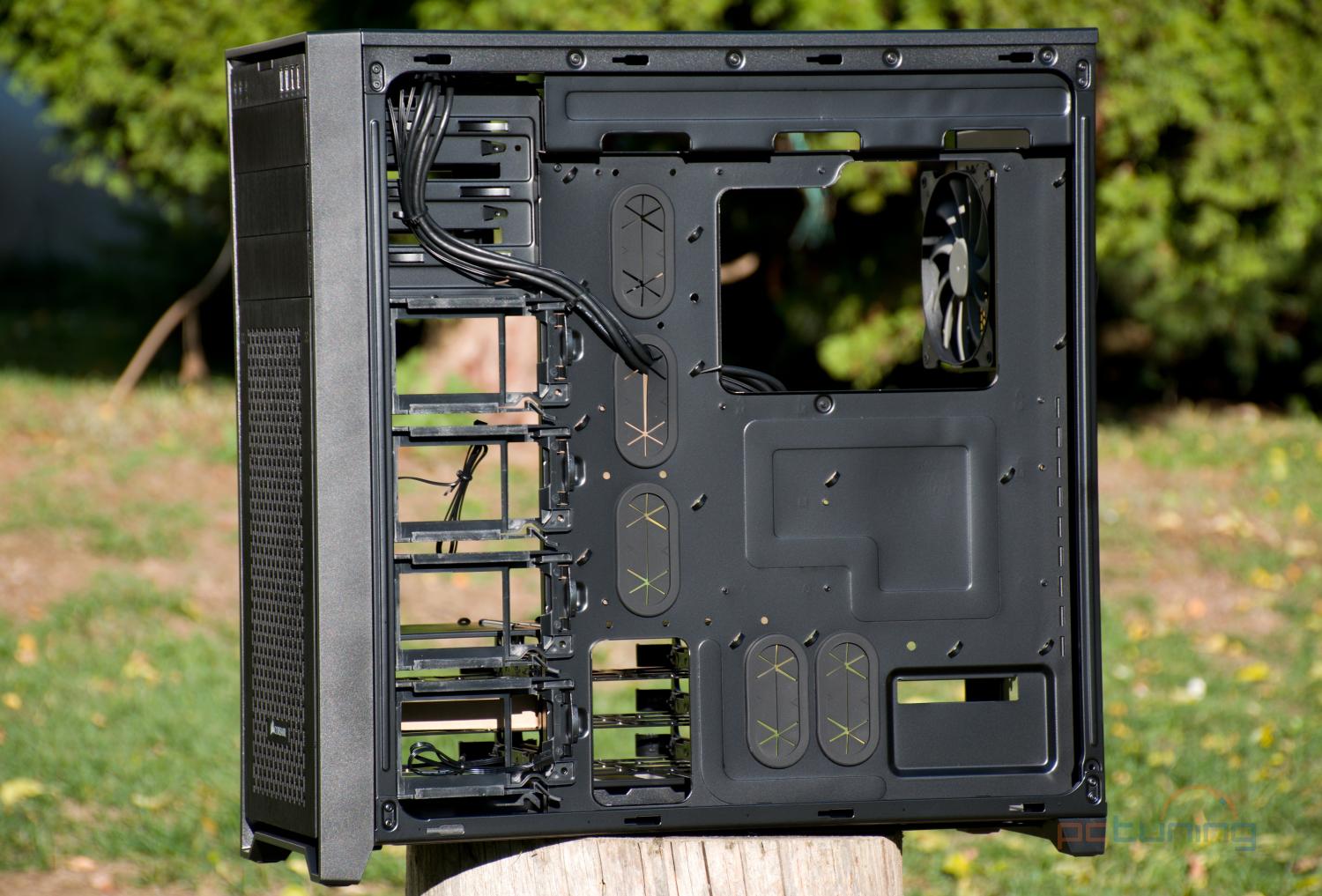 Corsair Obsidian 750D Airflow Edition: Pro pořádný průvan