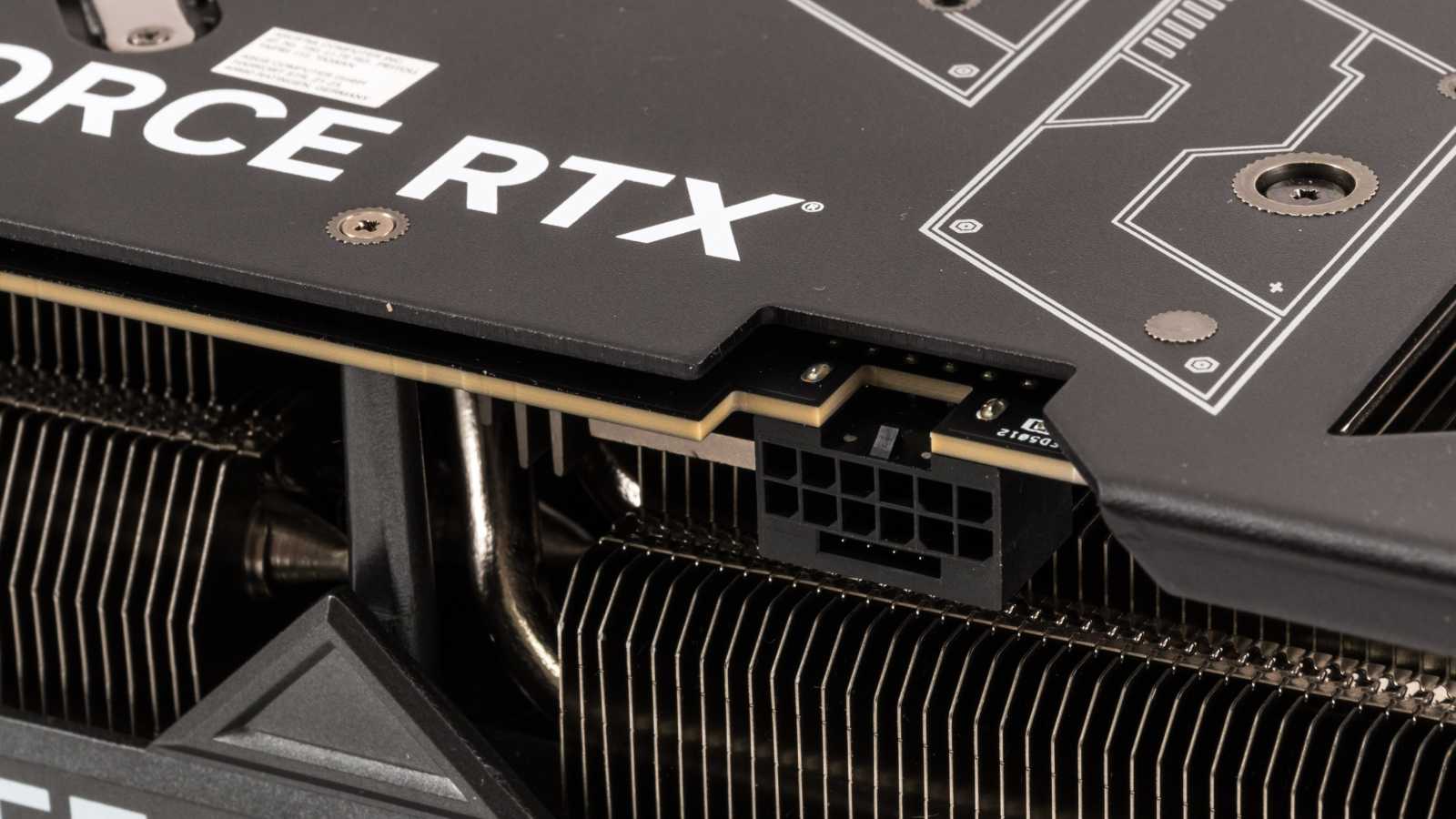 Test Asus TUF Gaming GeForce RTX 4090 OC Ed.: těžký kalibr