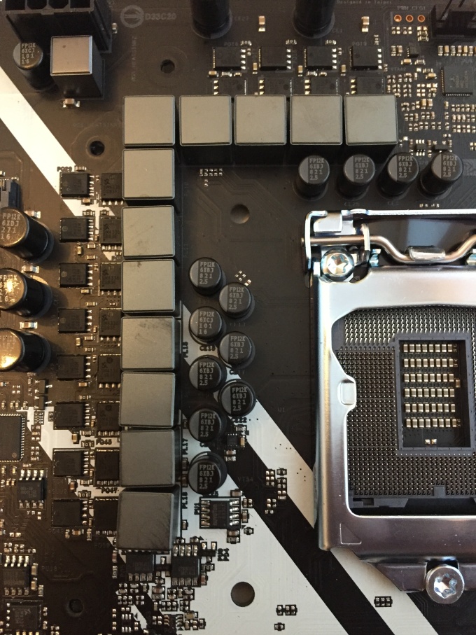 Taktujeme Kaby Lake i7-7700K na Z270 ASRock Extreme4