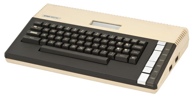 Atari 800XL - u nás hodně rozšířený