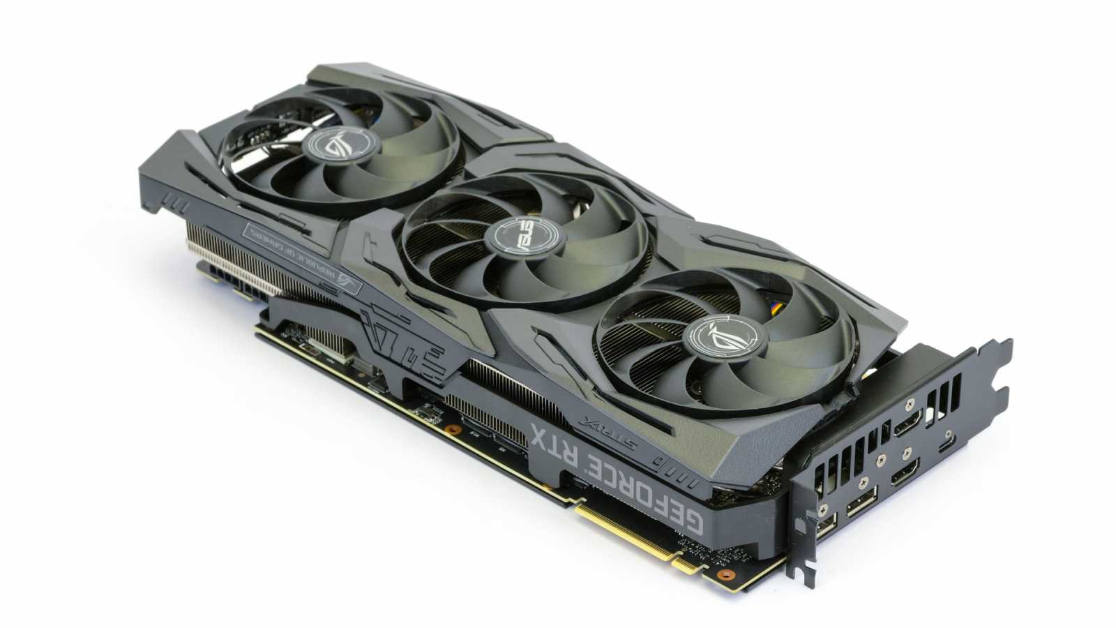 Test Asus ROG Strix RTX 2080 O8G: výkon i bez špuntů v uších