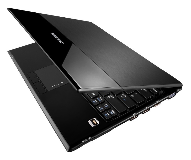 Samsung X360 - Macbook Air v černém
