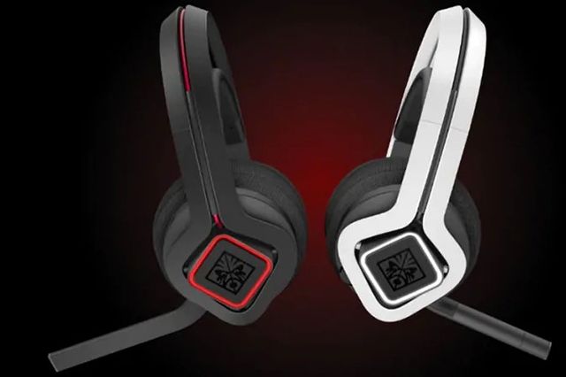 Vybavení  HP OMEN - klimatizovaný headset a fajn myš