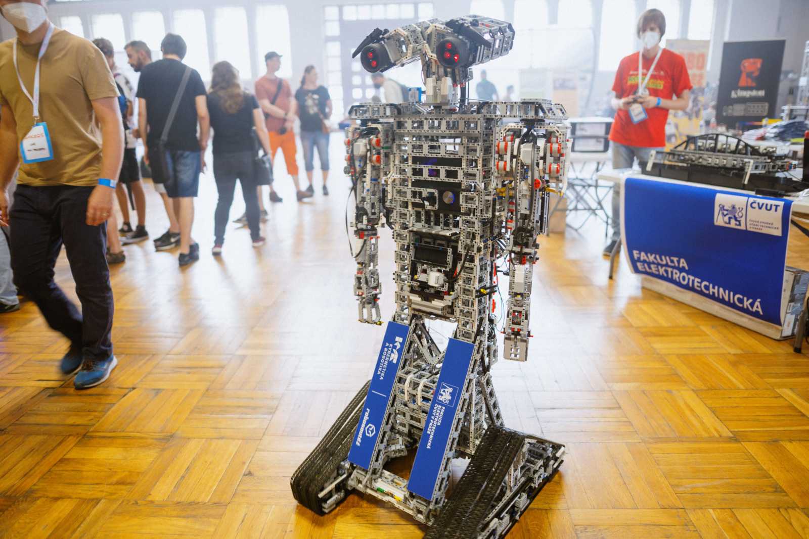 Maker Faire se vrací. Kutilové se sejdou za měsíc na Pražské tržnici