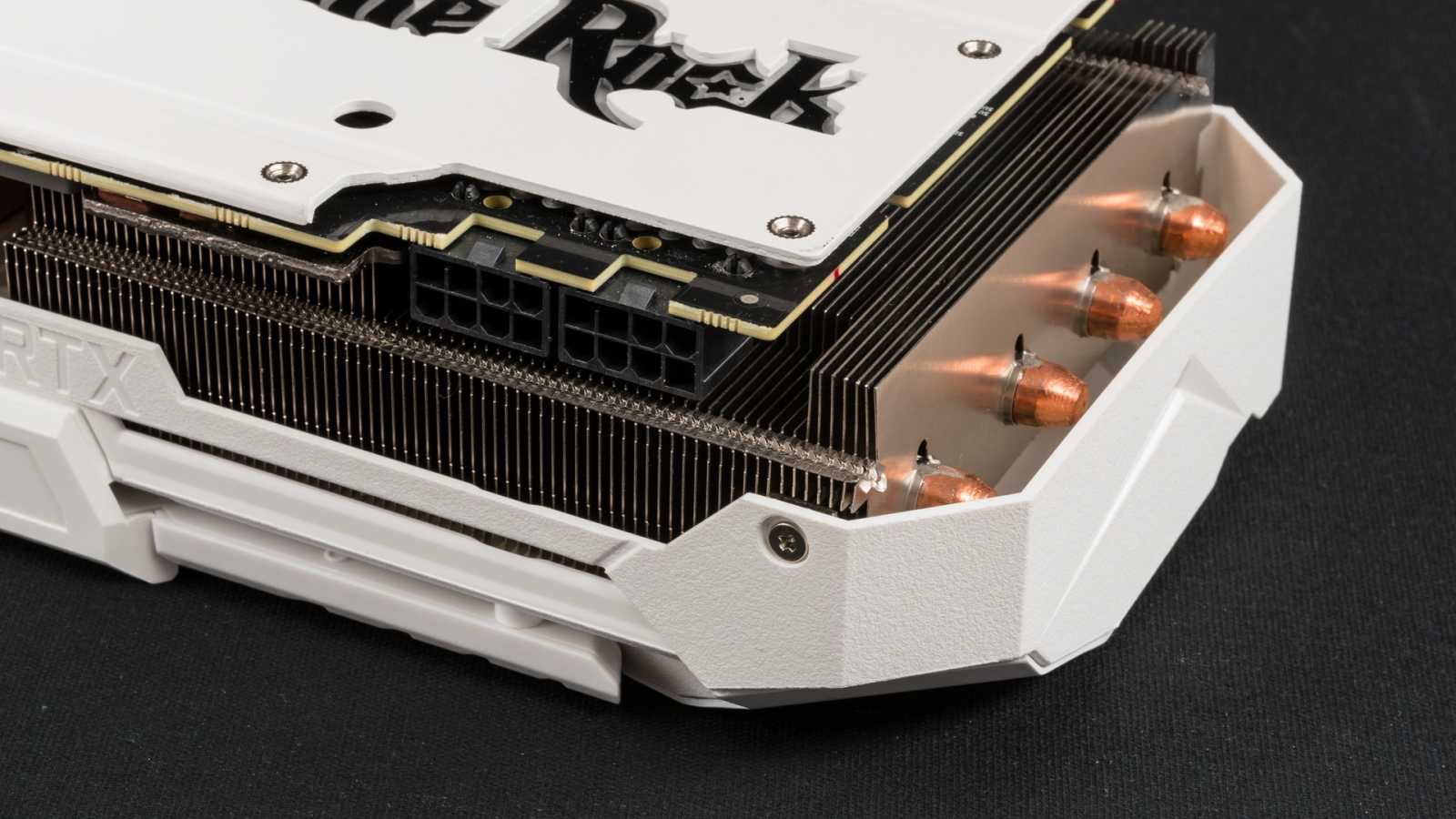 Palit RTX 2080 Super GameRock Premium White v testu