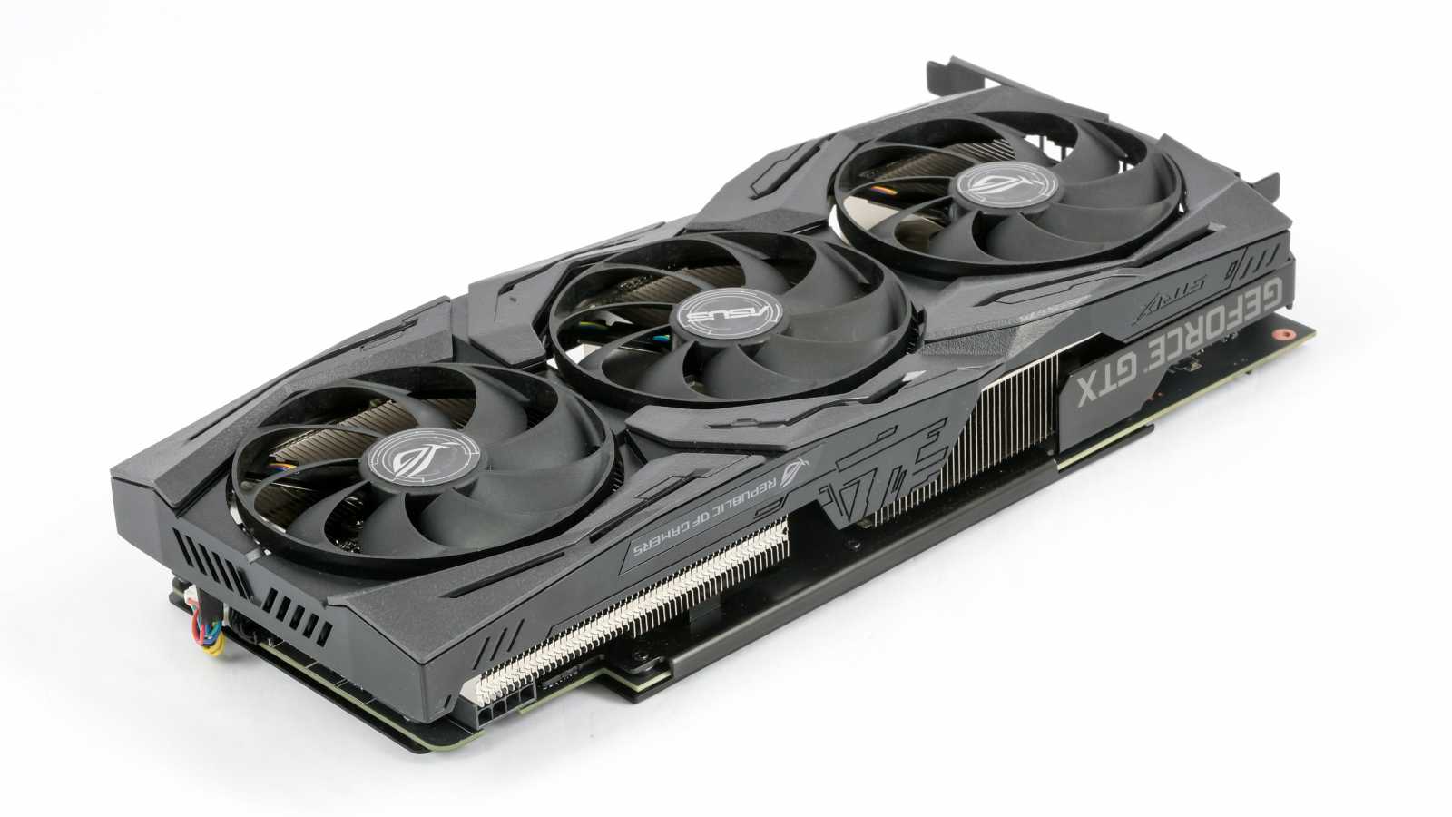 Asus ROG Strix GF GTX 1660 Ti O6G: ve všech ohledech šílená