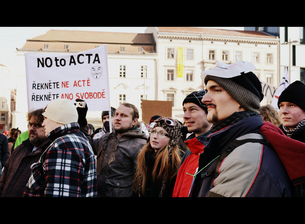 Česko protestovalo proti dohodě ACTA, fotografie z demonstrací