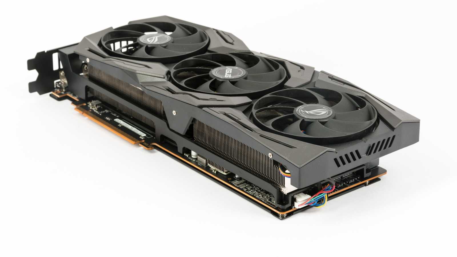 Asus ROG Strix RX 5700 XT: Když chcete špičkový Radeon