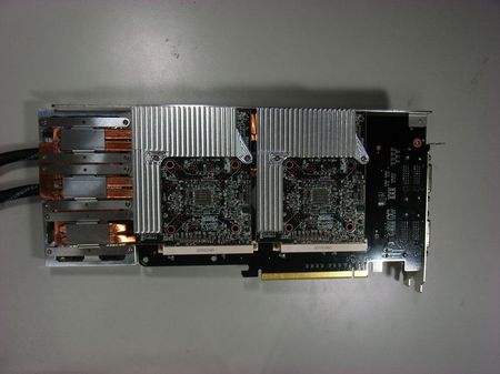 Asus EAH3850Trinity aneb HD3850X3