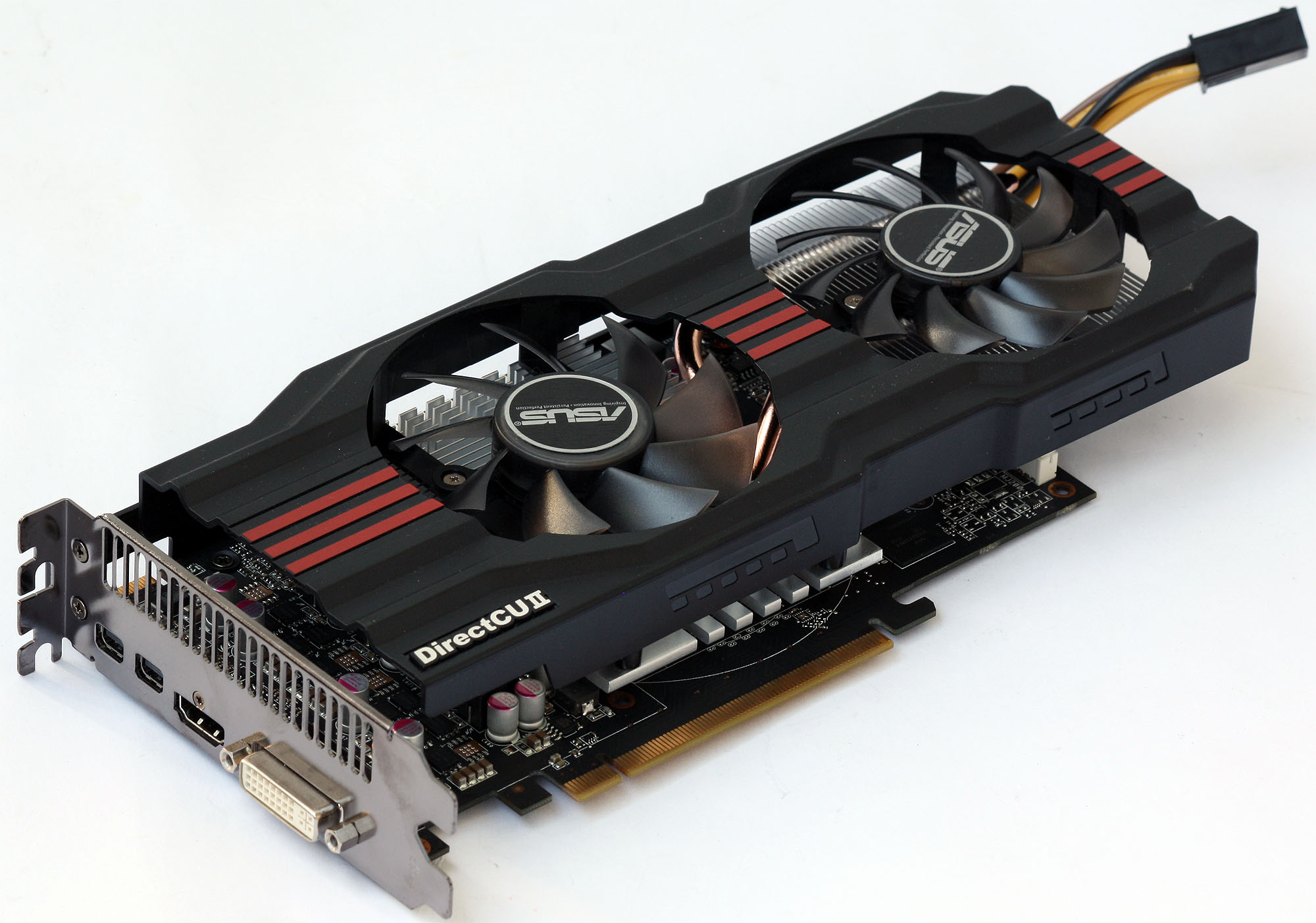 Asus Radeon HD 7850 a 7870 — vyšší ceny bourají tradici