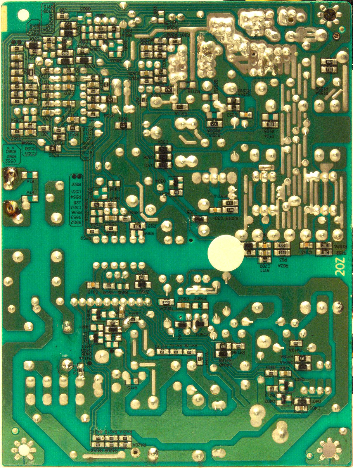 Zalman ZM600-LX - duální přepínání obvodů 
