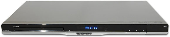 Bleskovka: DVD Ferguson D-780HX - mezi PC a domácím kinem