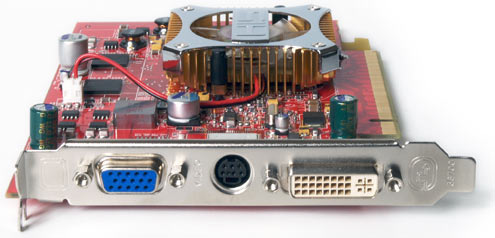 HIS Radeon X700Pro - lítý boj karet PCI Express