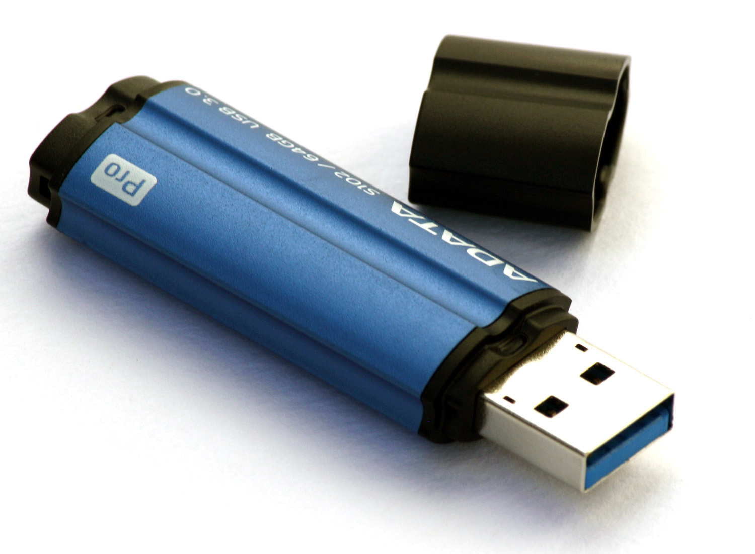 Velký srovnávací test USB 3.0 flash disků s kapacitou 64 GB