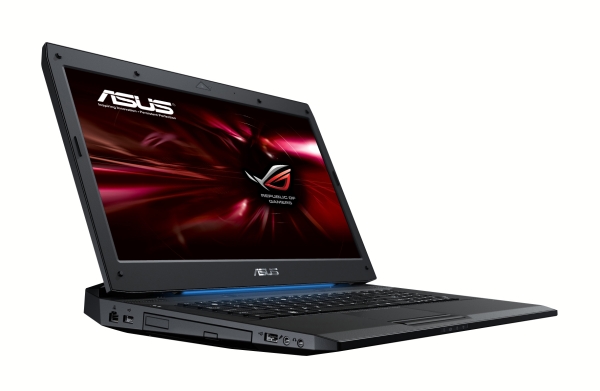 Asus G73Jh: Notebook s Core i7 a Radeonem HD 5870