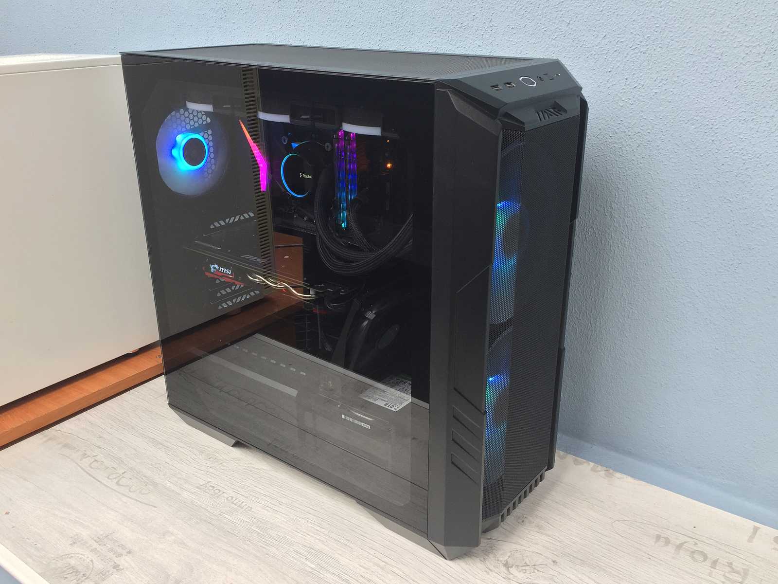 Test skříně Cooler Master HAF 500